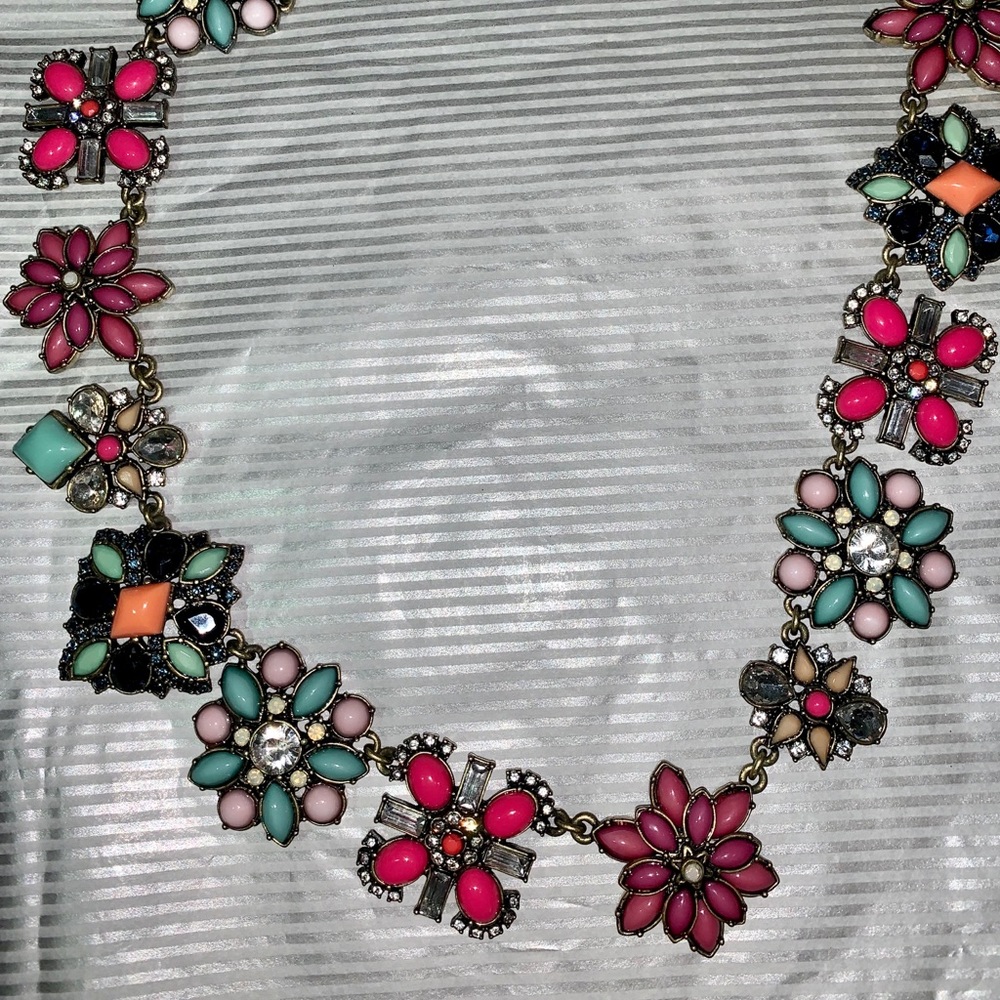LOFT/Lulu Frost Necklace